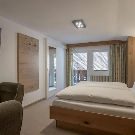 Michael Guest house 3*