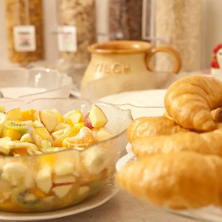 招待所 Michael 3*